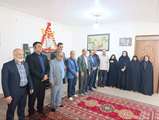 دیدار فرماندار زابل با خانواده شهید محمد خمری 